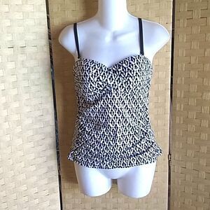 Womens New Apt. 9 Bathing Suit Top Size M